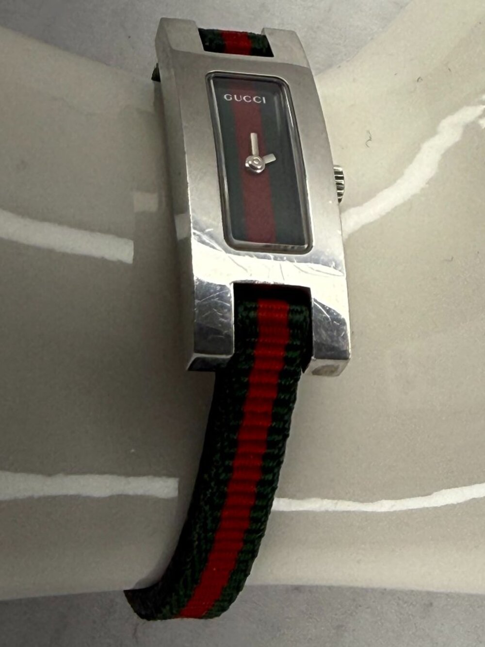GUCCI G FRAME 3900L Y2K
